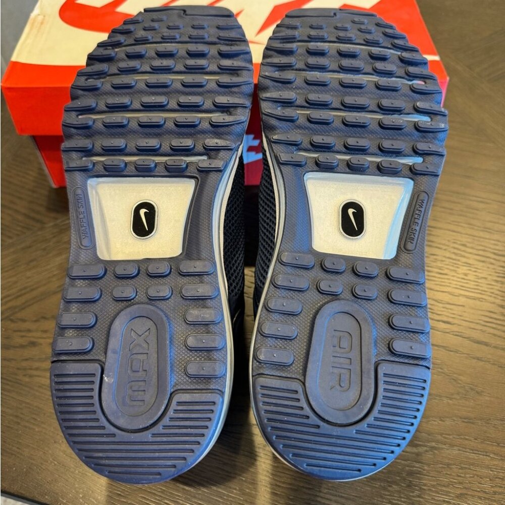 Nike Air Max 2013s - Picture 3 of 5